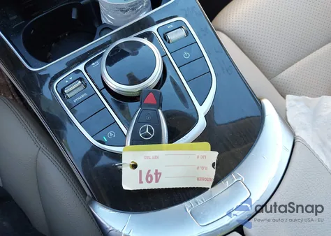 2017 Mercedes-Benz C 300 4Matic/Luxury 4Matic/Sport 4Matic из США, поврежденный, VIN WDDWF4KB5HR216065